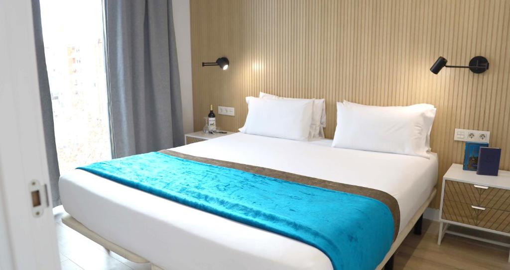 Cosmo Apartments Consell de Cent cover