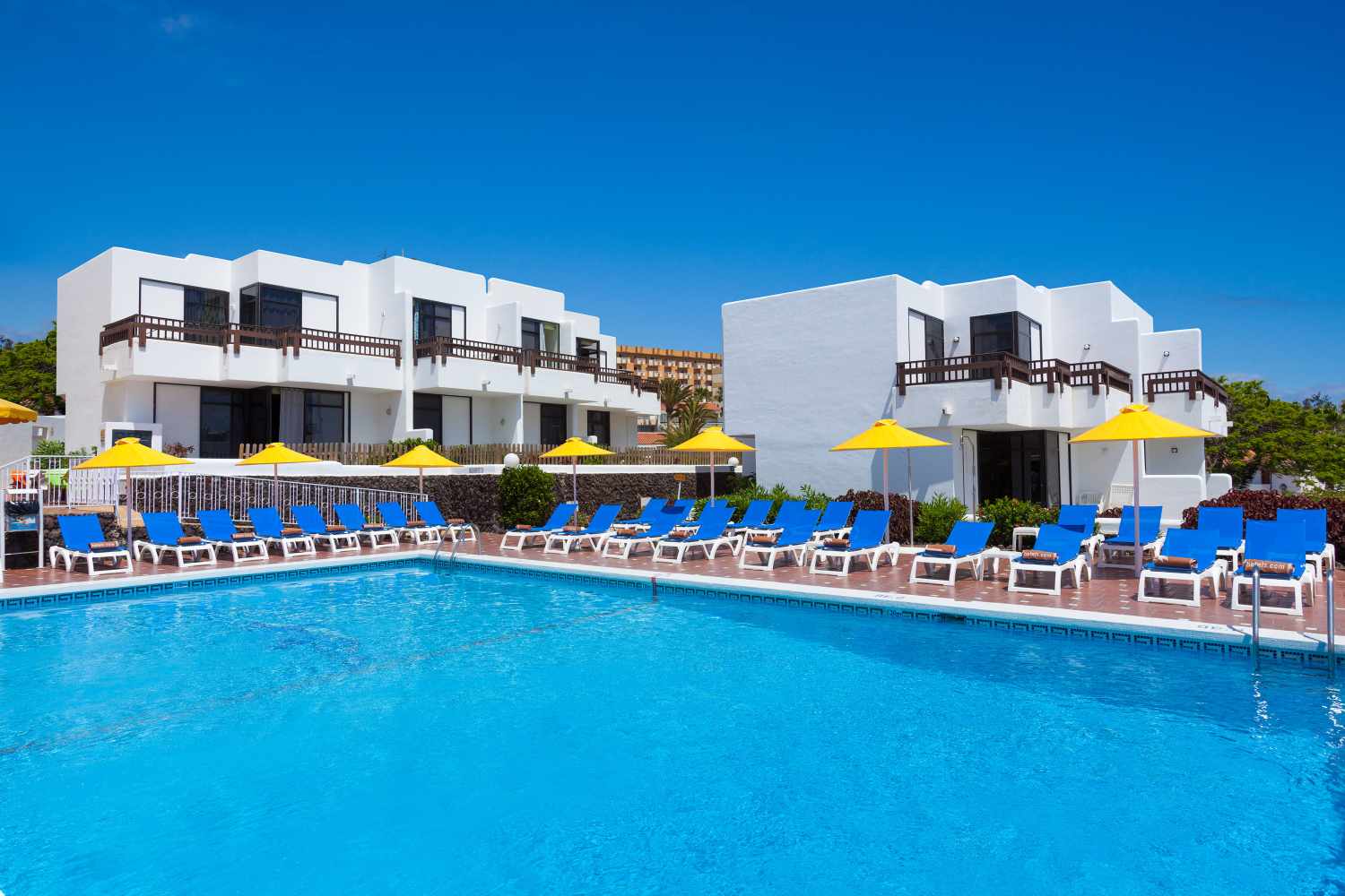 Apartamentos Paraíso del Sol cover