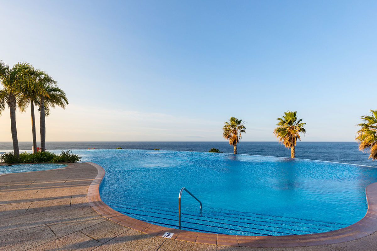 Playacálida Hotel cover