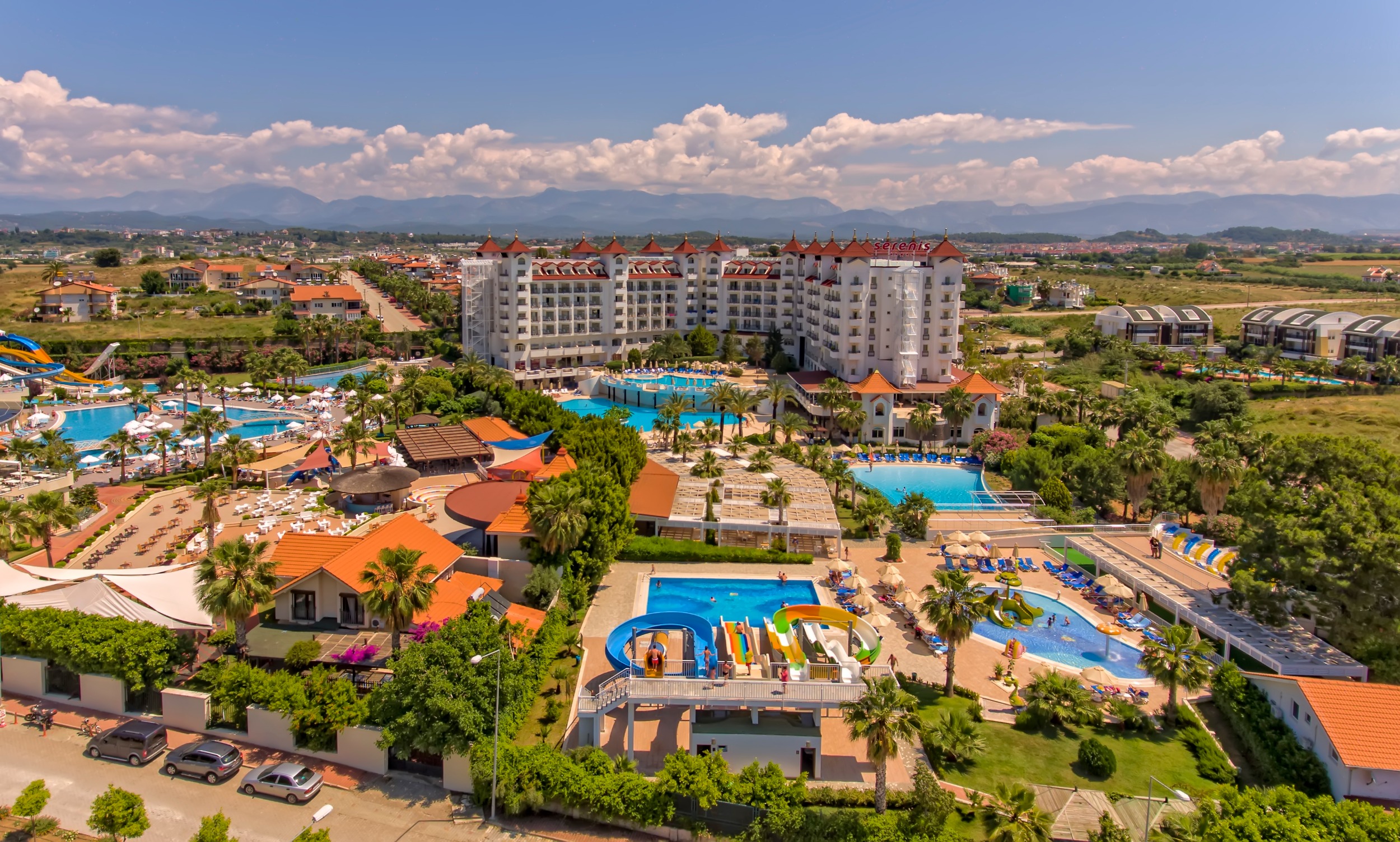 Serenis Hotel cover