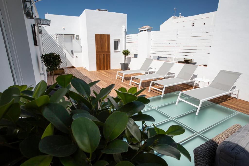 Basic Hotel Sevilla Catedral cover