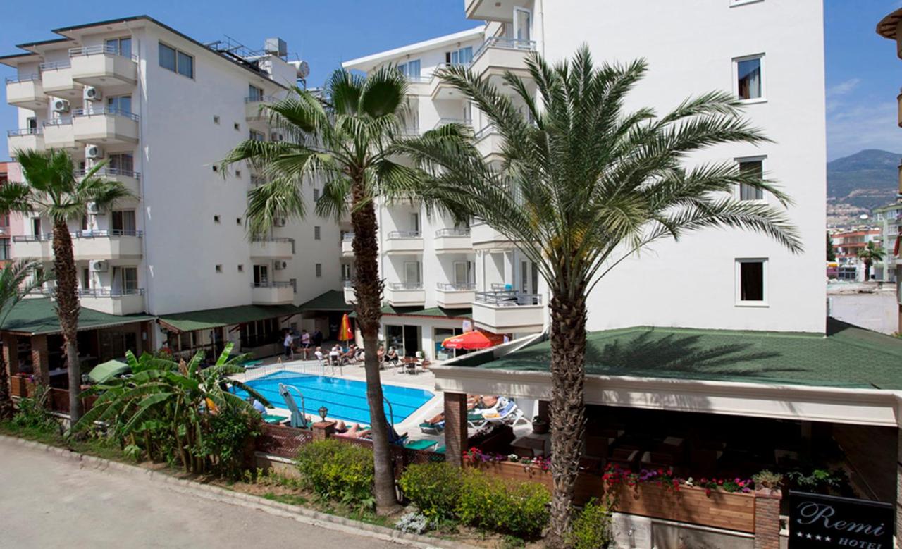 Remi Hotel cover