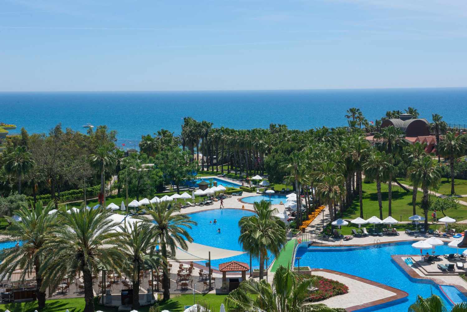 Arum Barut Collection