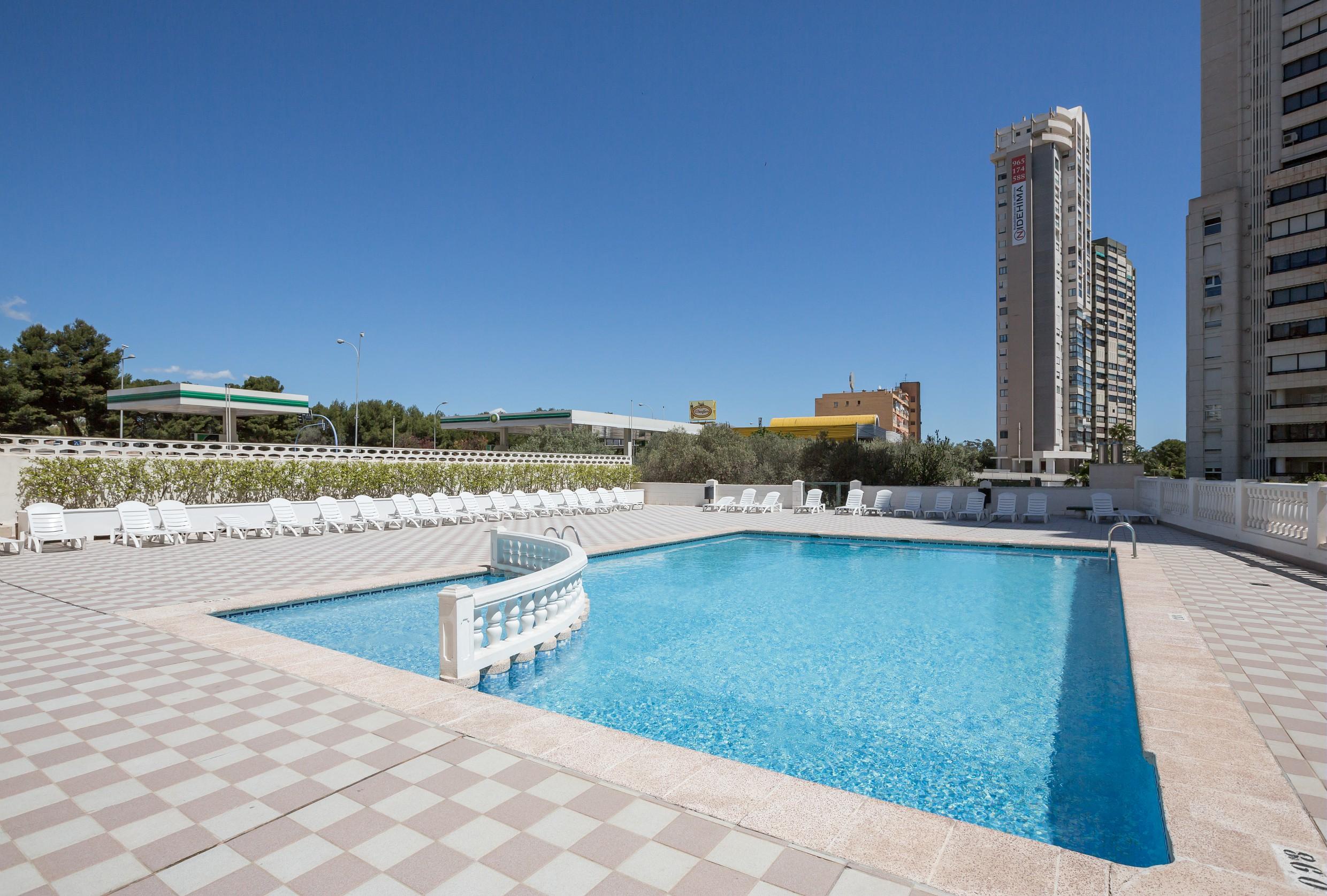 Pierre & Vacances Apartamentos Benidorm Levante cover
