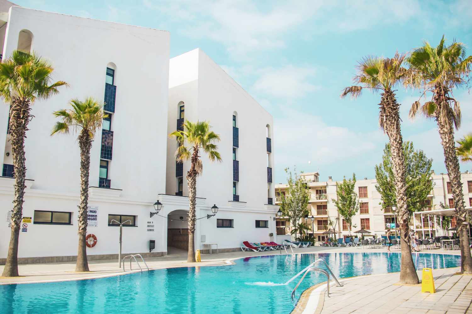 Pins Platja Apartments cover