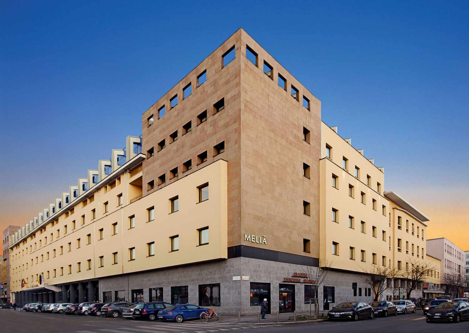 Meliá Milano cover