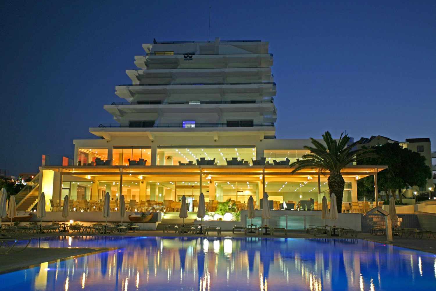 Vrissiana Beach Hotel cover