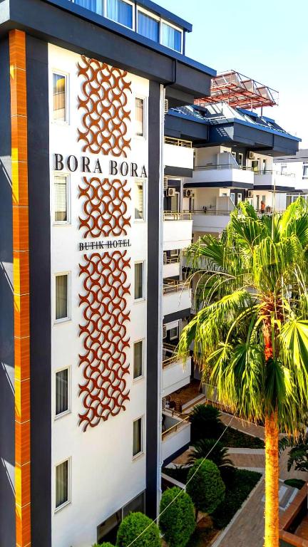 Bora Bora Butik cover