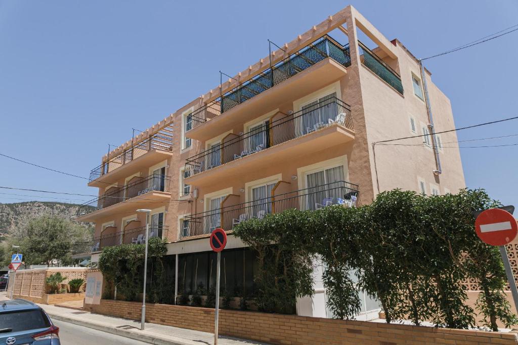 Hotel Gabarda cover
