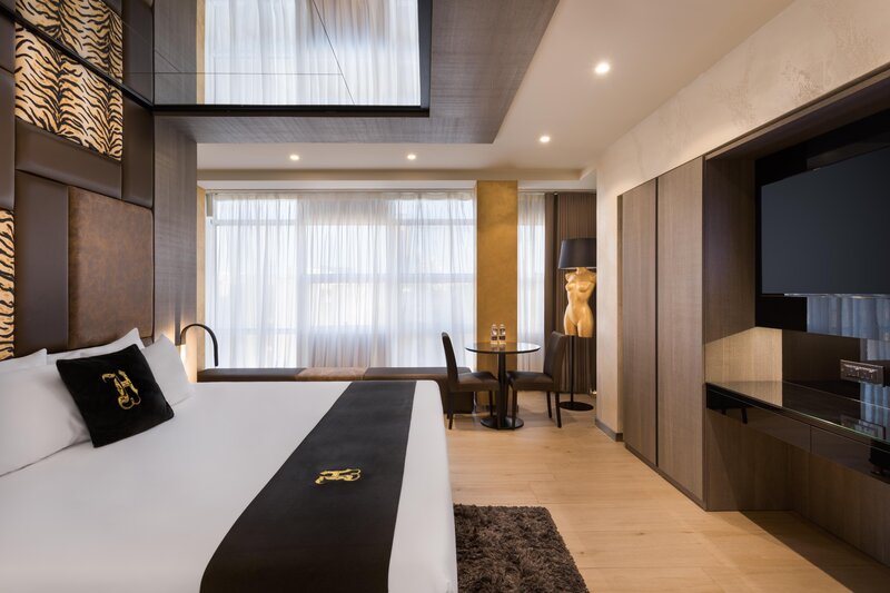 Hugo's Boutique Hotel cover
