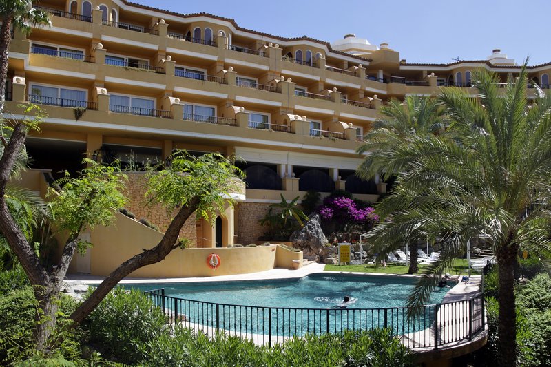 Marconfort Altea Hills cover