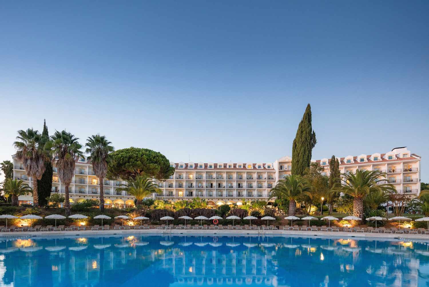 Penina Hotel & Golf Resort cover