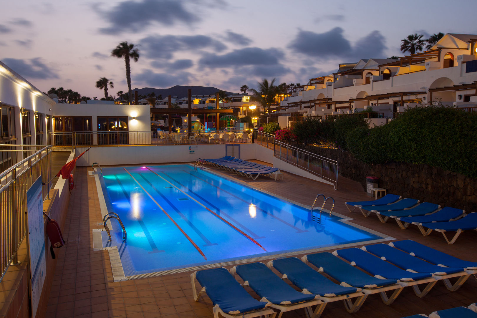 Grupotel Flamingo Beach cover