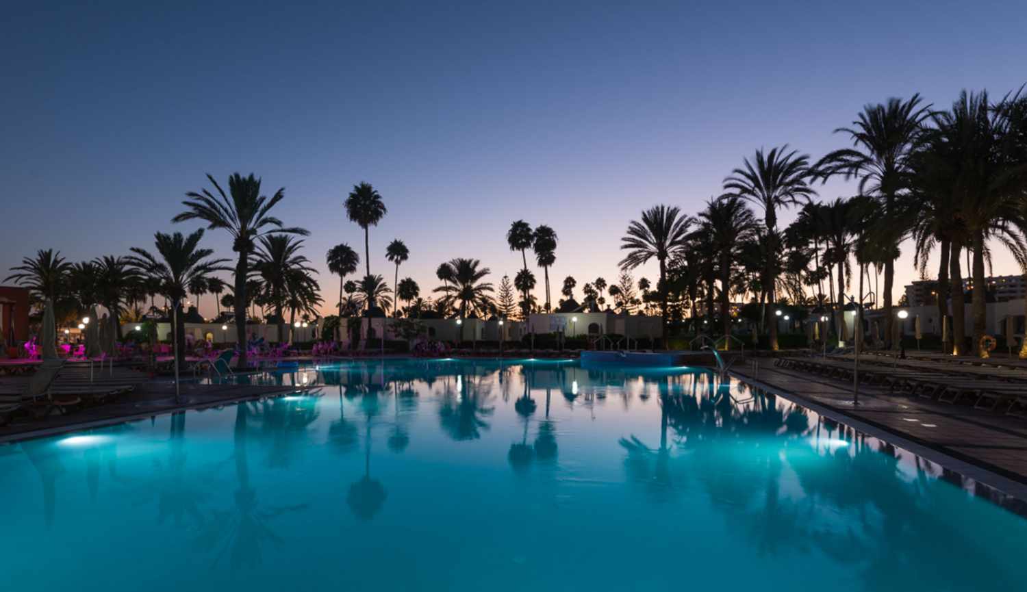 HD Parque Cristóbal Gran Canaria cover