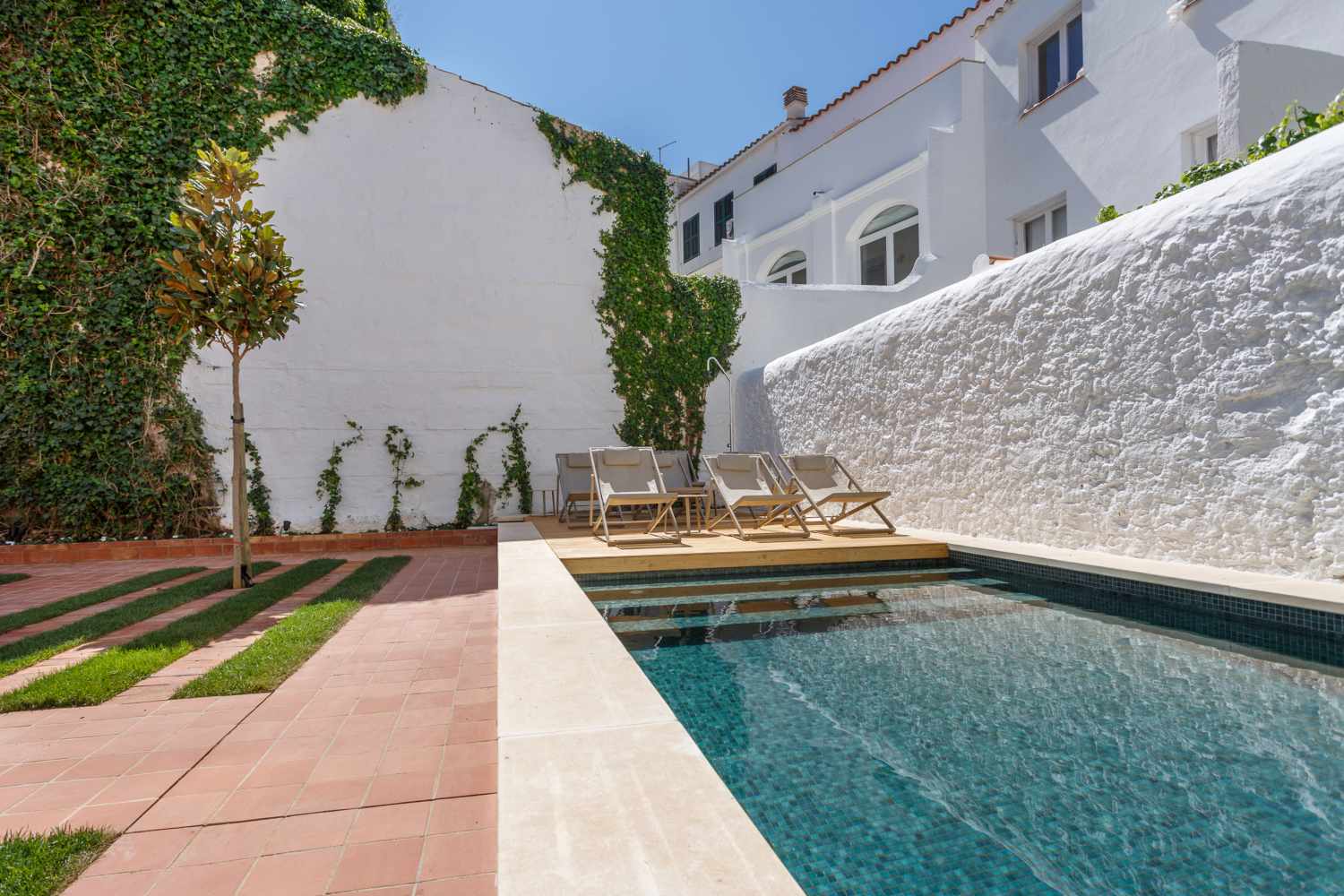 Bordoy Casa Ládico - Boutique Hotel cover