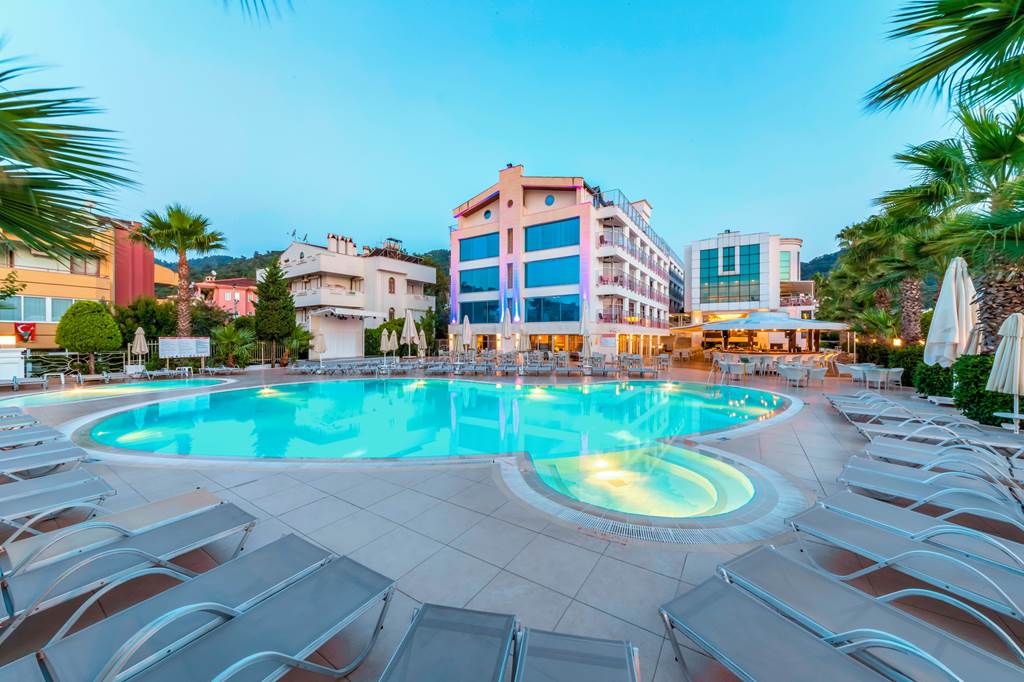 Hotel Ideal Pearl