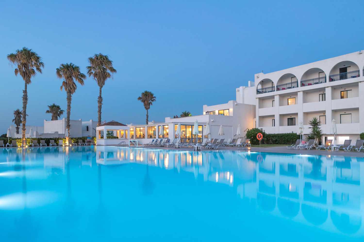 Aeolos Beach Hotel cover