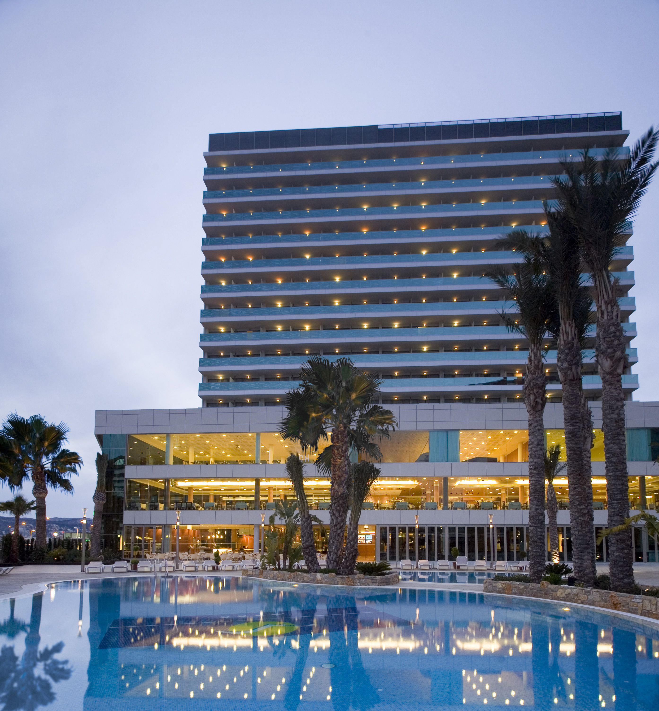 AR Diamante Beach cover