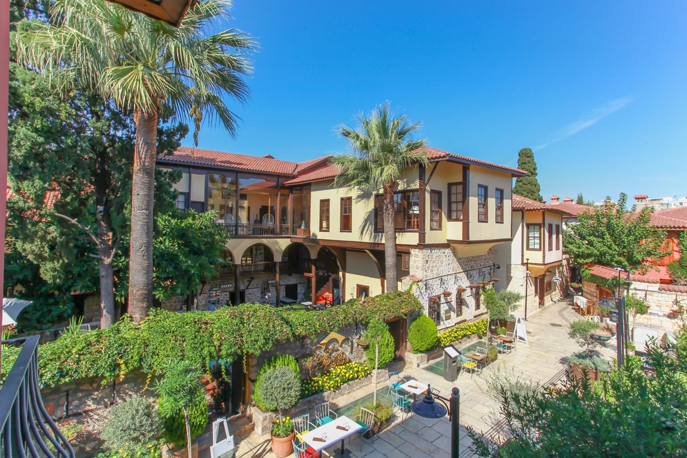 Alp Pasa Hotel cover
