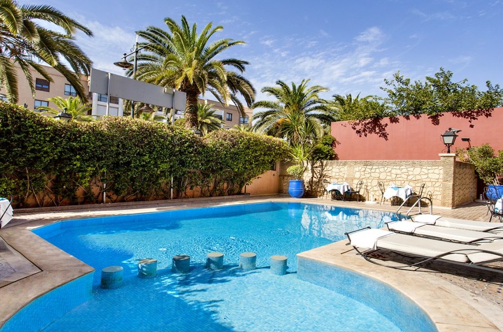 Hotel Akabar cover