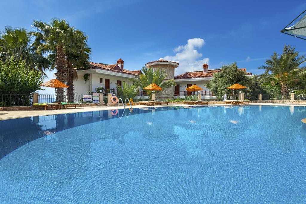 Aquarius Hotel cover