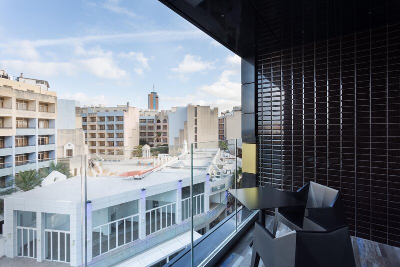 H Hotel cover