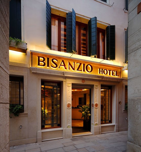 Hotel Bisanzio cover