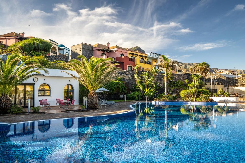 Hotel Luz del Mar cover