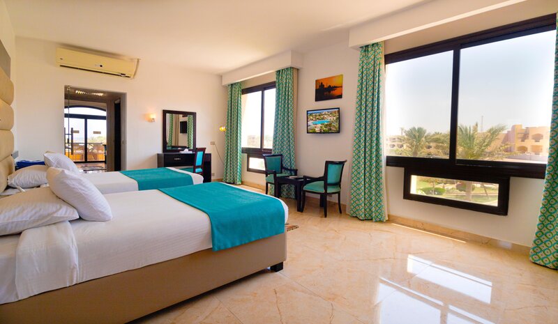 Blend Elphistone Resort