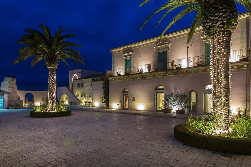 Poggio Del Sole Hotel cover