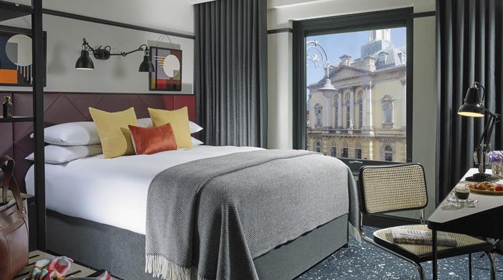 Hotel The Mont cover