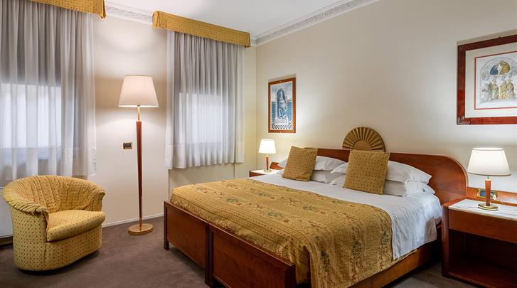 Hotel Roma