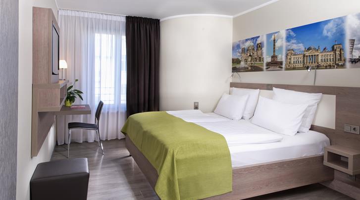 Hotel Best Western Kantstrasse cover