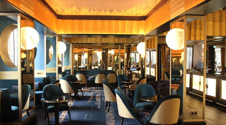 The Hotel du Collectionneur Arc de Triomphe Paris