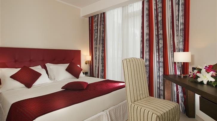 Hotel St. Peter Cardinal cover