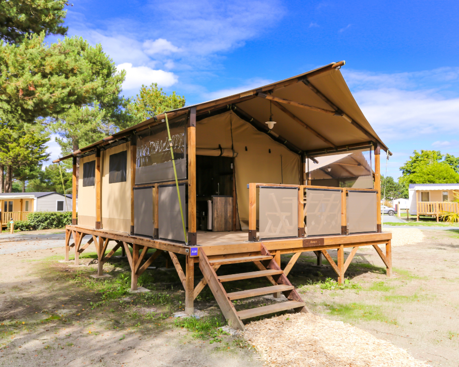 Tent «Lodge Confort» cover