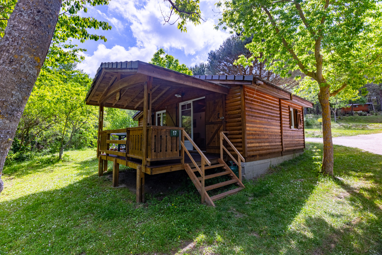 Chalet cover