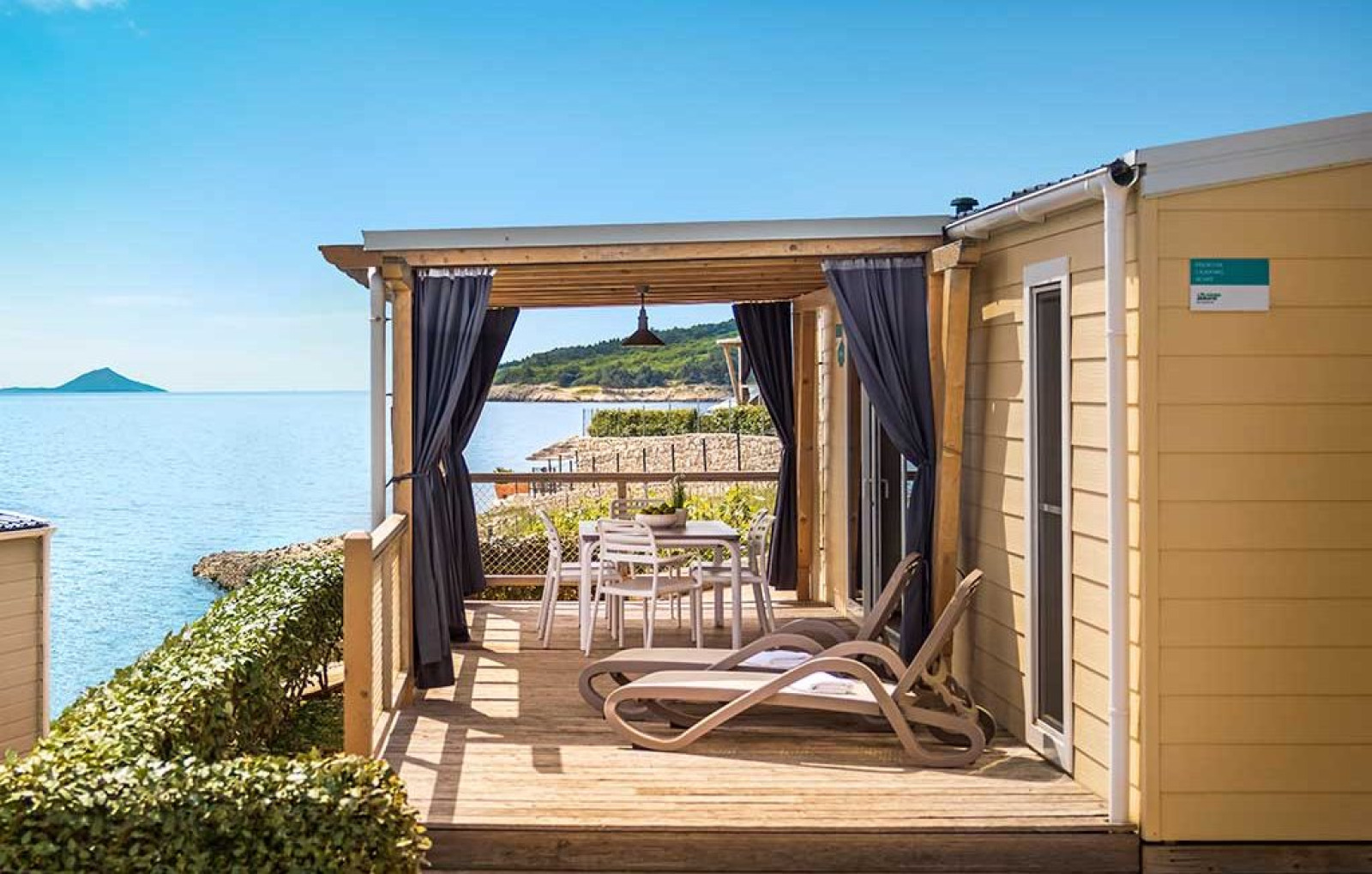 «Marina Home Seaside» cover