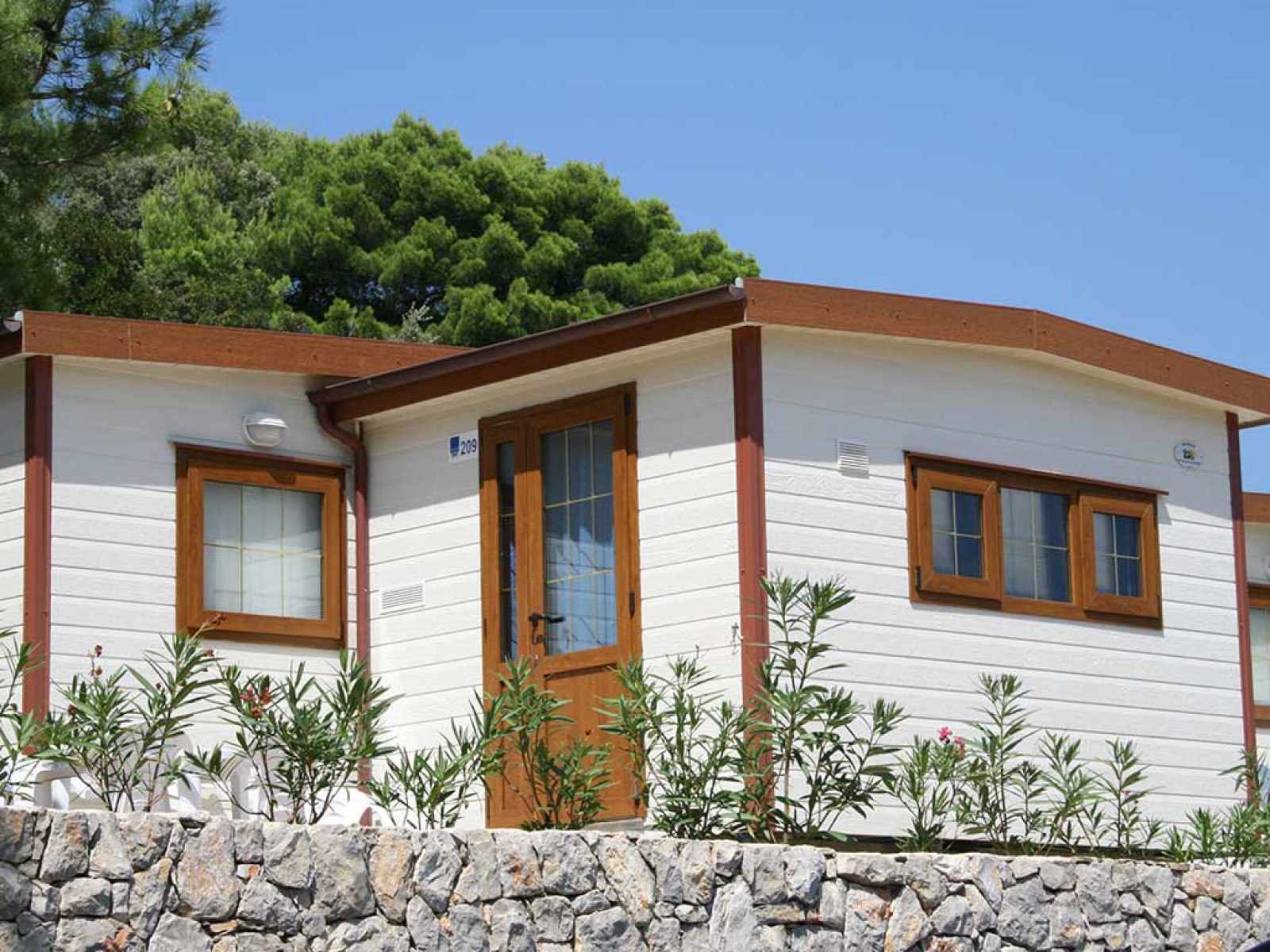 «Baia Lux» cover