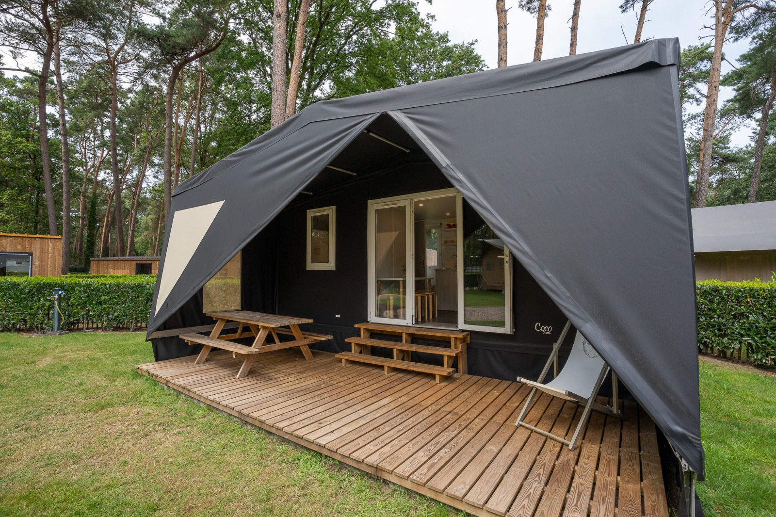 «Cooc tent deluxe» cover