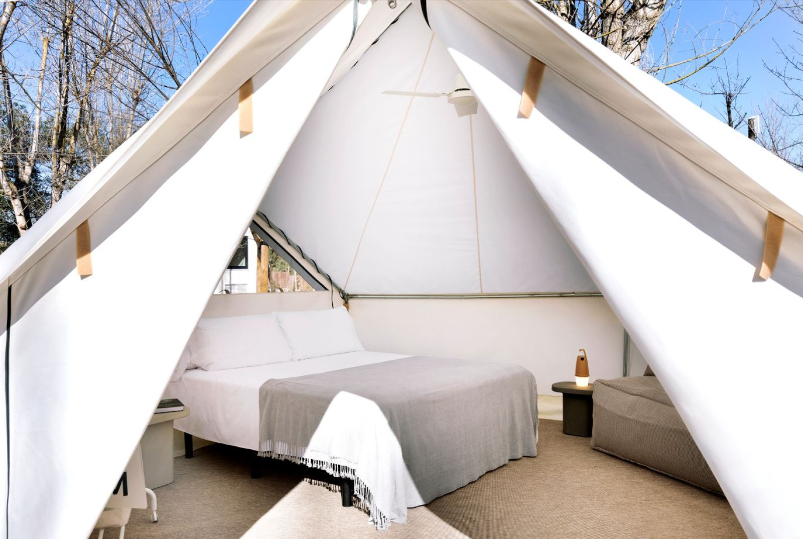 «Bell Tent Plus» cover