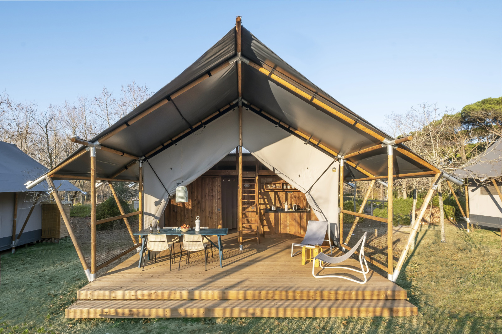 «Lodge Family Duplex» cover