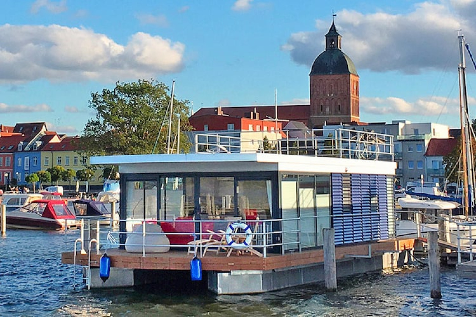 Houseboat «Blue Active» cover