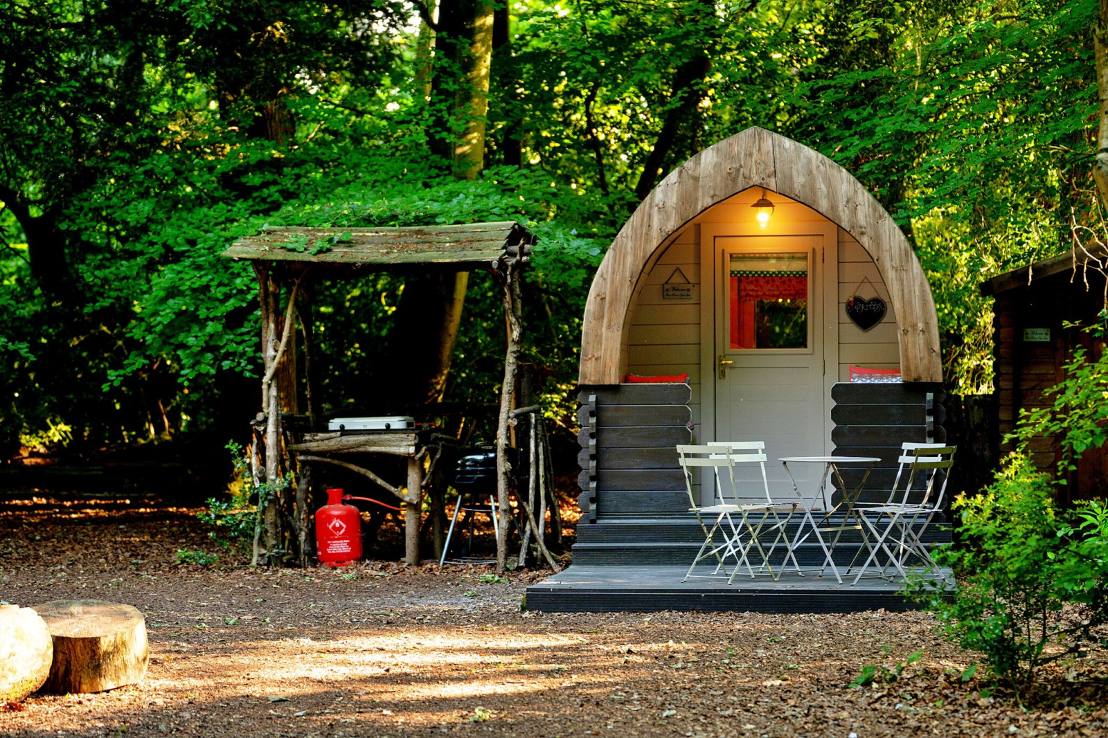 «Daisy Glamping Pod» cover