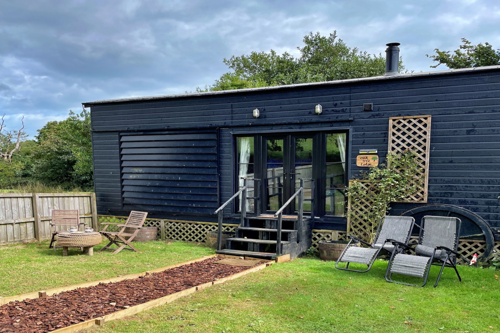 «Oak Tree Lodge»