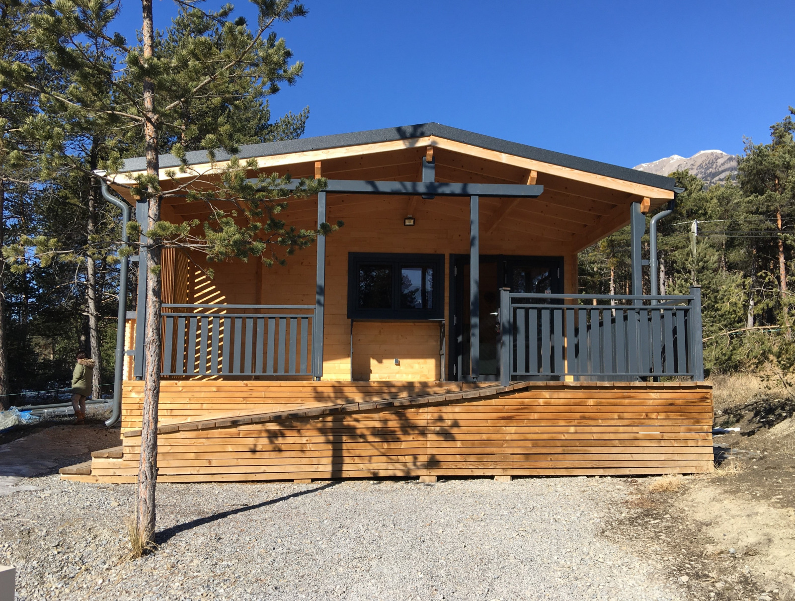 Chalet cover