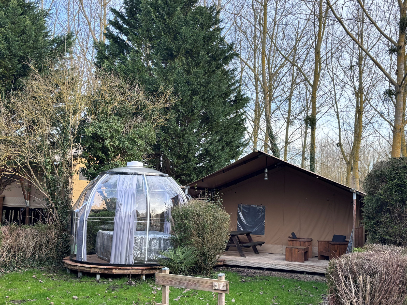 «Woody Safari Tent»