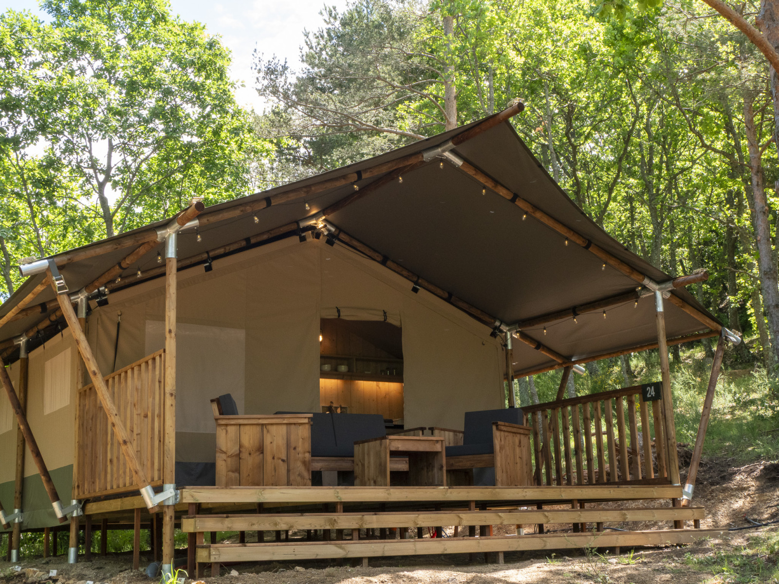 Safari Lodge «Luxe» cover