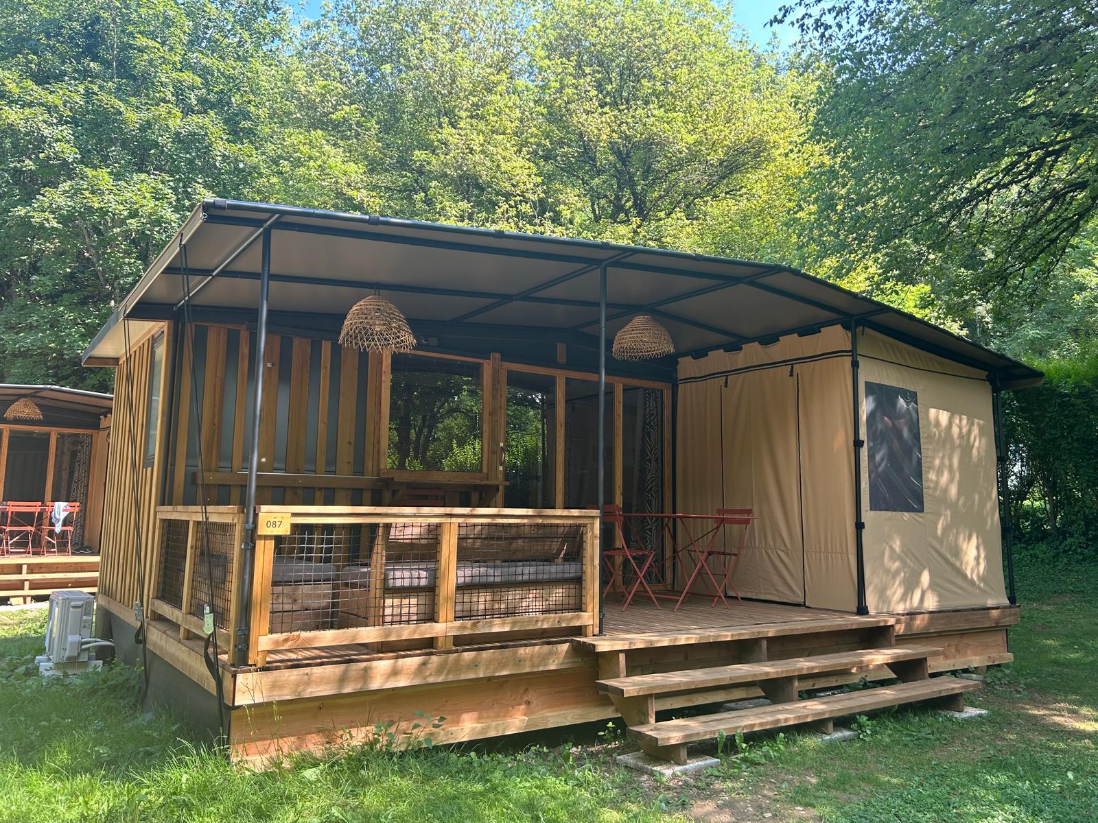 Tiny Lodge