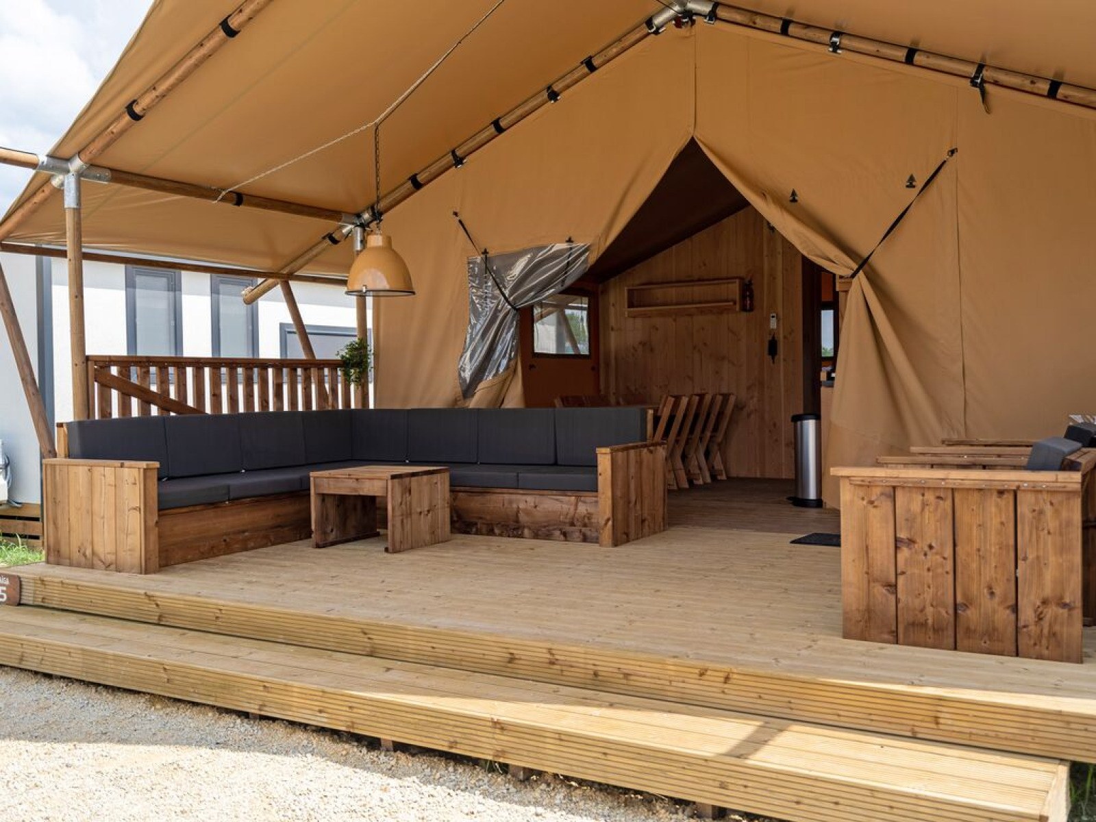 «SunLodge Taiga» cover